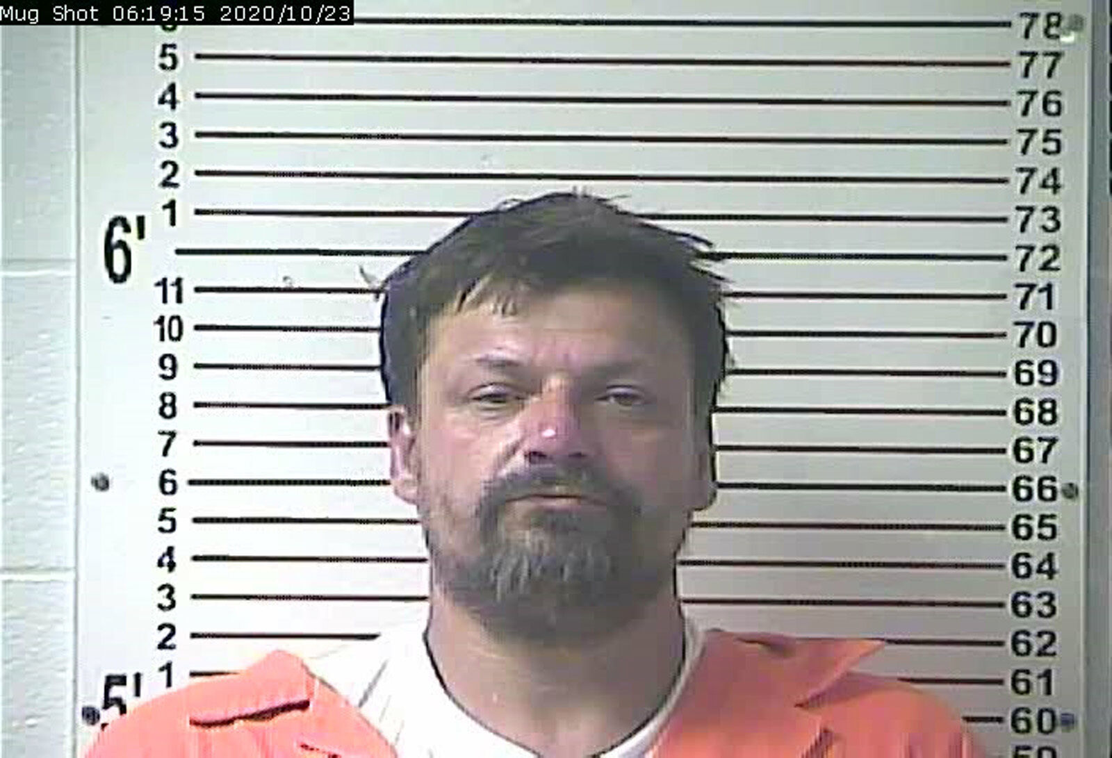 Police chase ends with wanton endangerment, possession charges